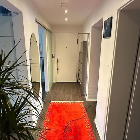 Monikas Home - Gemuetliche 3-Zimmer-Wohnung Im Herzen Von Бёблинген Экстерьер фото