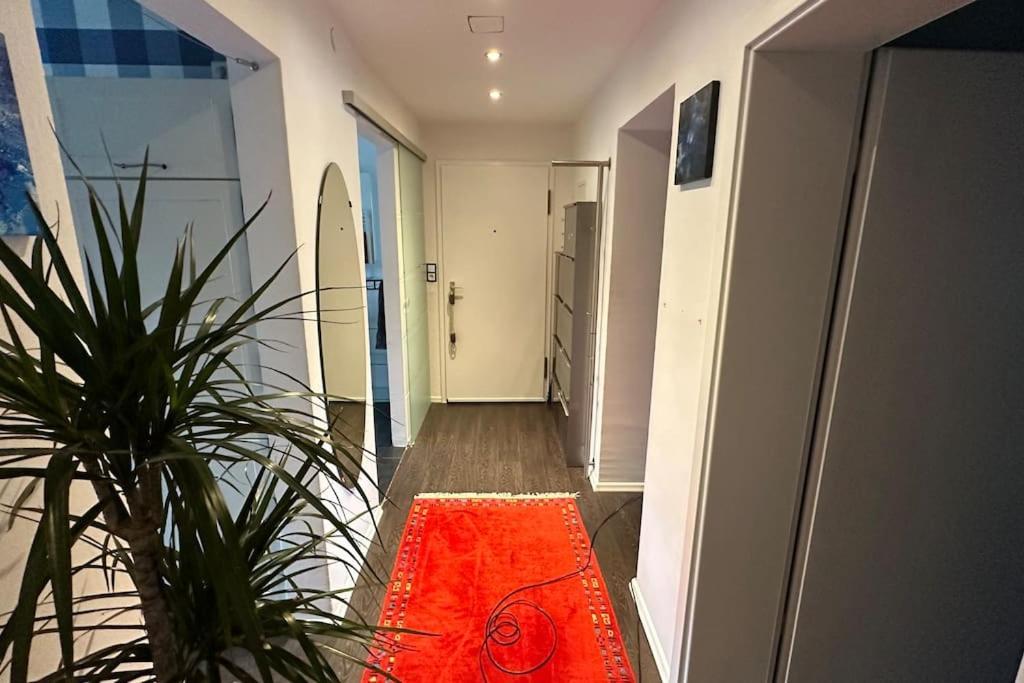 Monikas Home - Gemuetliche 3-Zimmer-Wohnung Im Herzen Von Бёблинген Экстерьер фото